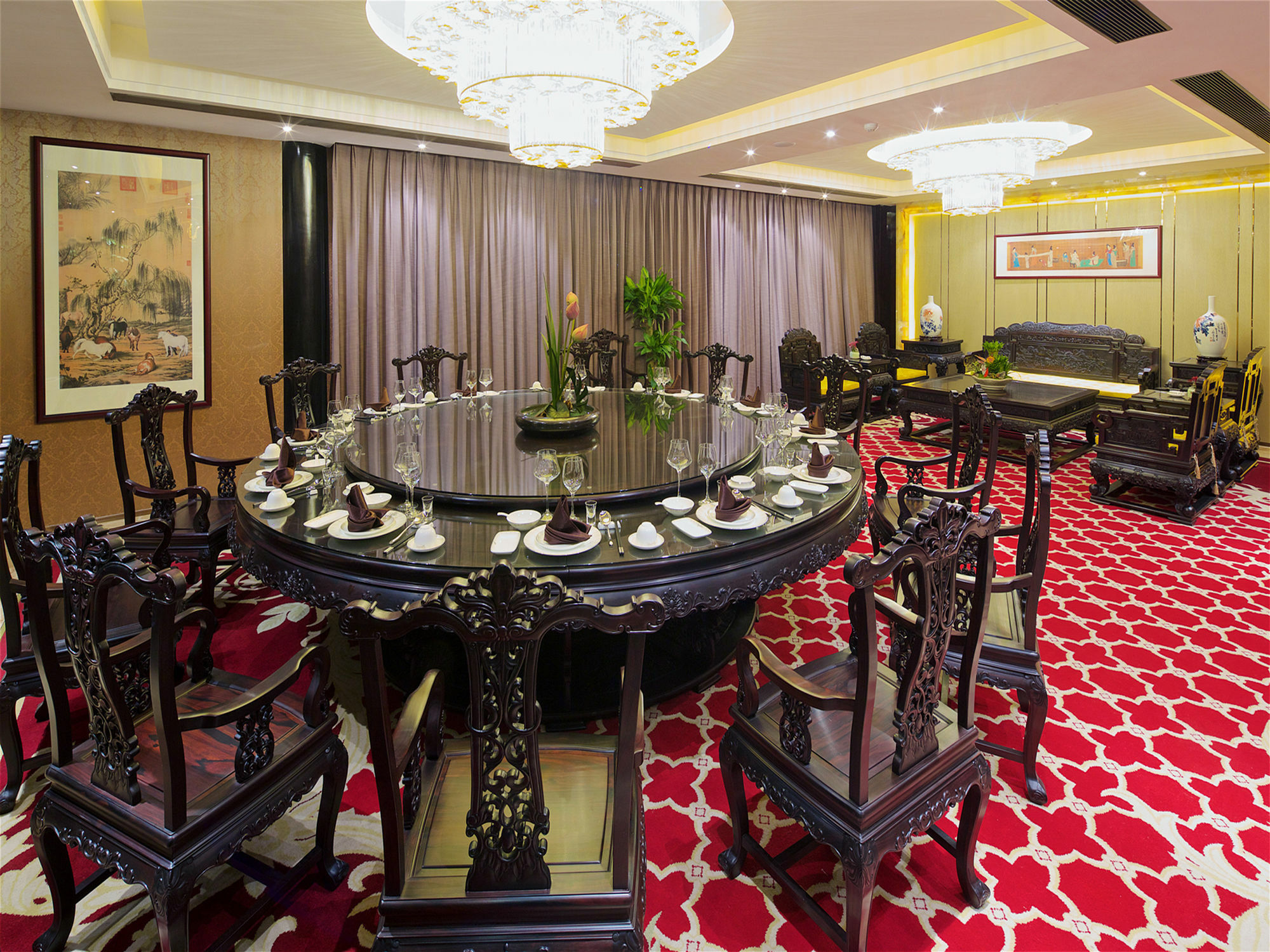 Royal Garden Hotel Shanghai-Free Shuttle To And From Disney & Pvg & Close Metro Line2 Easy To Sha New Expo Экстерьер фото